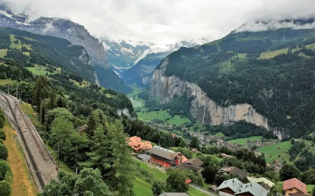 Top 15 things to do in Lauterbrunnen 
