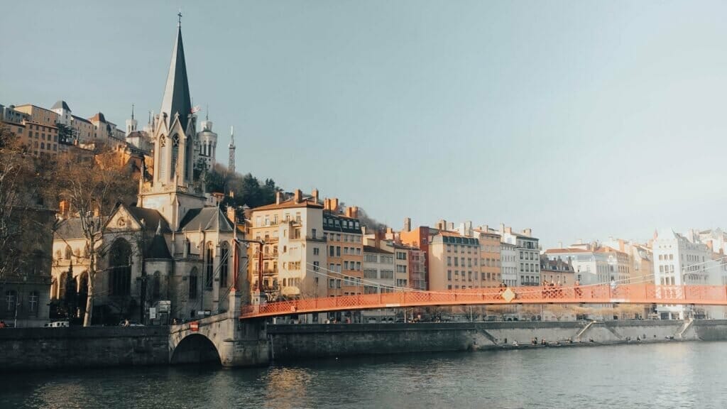 Best Places to Live in France

