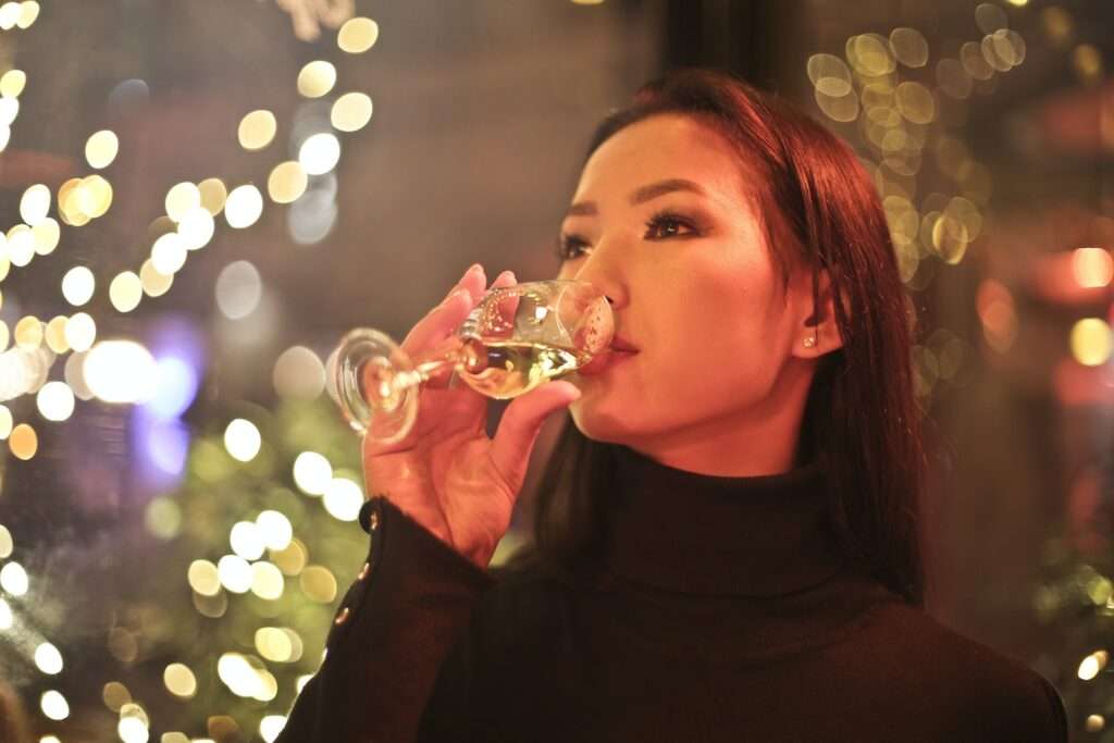 Women Drinking Wine - Tips for Solo Female Travellers