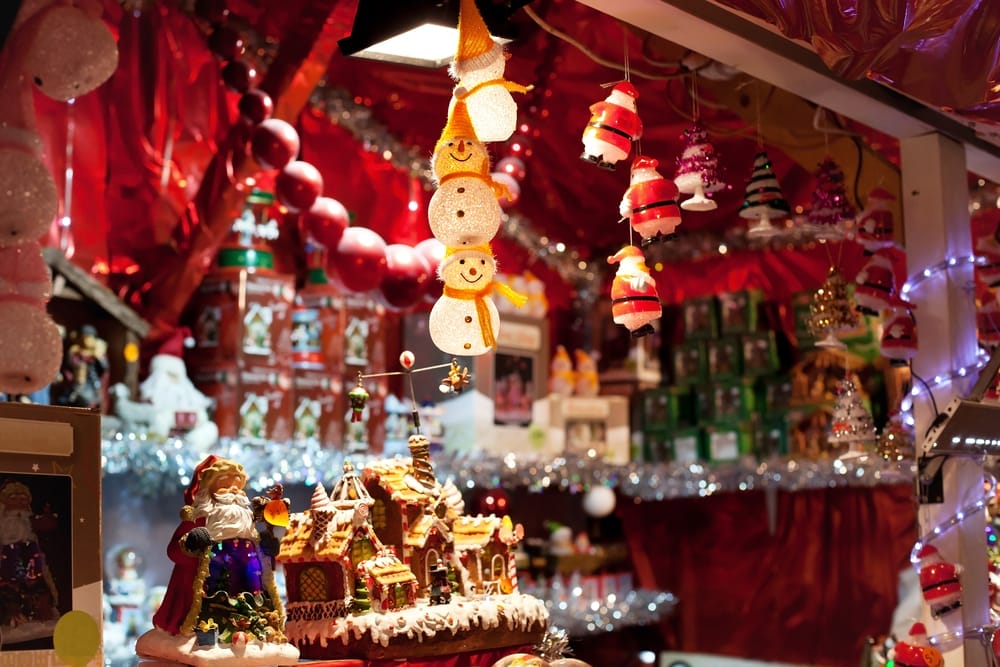 Christmas decorations, store