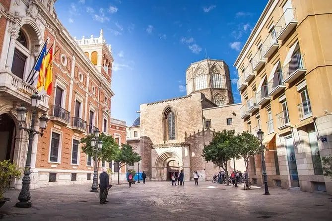10 days Spain itinerary by train