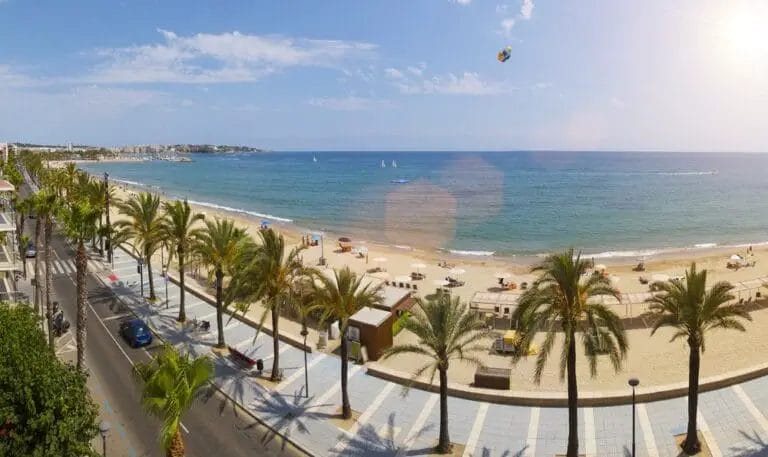 Discover the Best Beaches in Salou Spain, Costa Dorada